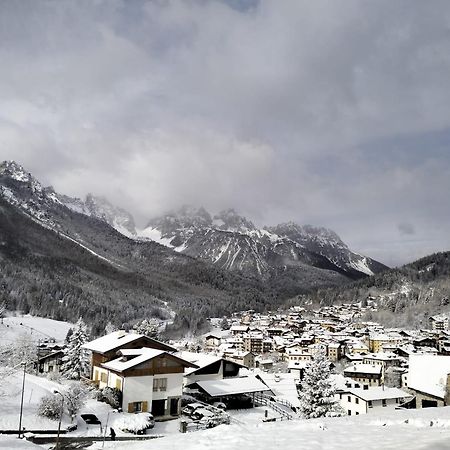 شقة Vista Mozzafiato Sulle Dolomiti Friulane فورني دي سوبرا المظهر الخارجي الصورة