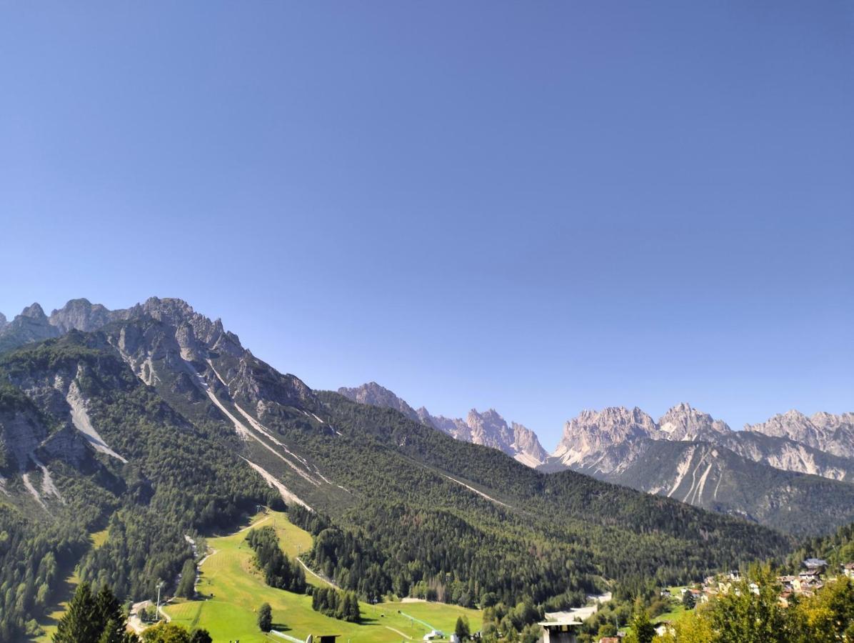 شقة Vista Mozzafiato Sulle Dolomiti Friulane فورني دي سوبرا المظهر الخارجي الصورة
